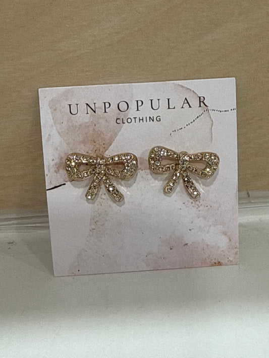 Short Bow Studs