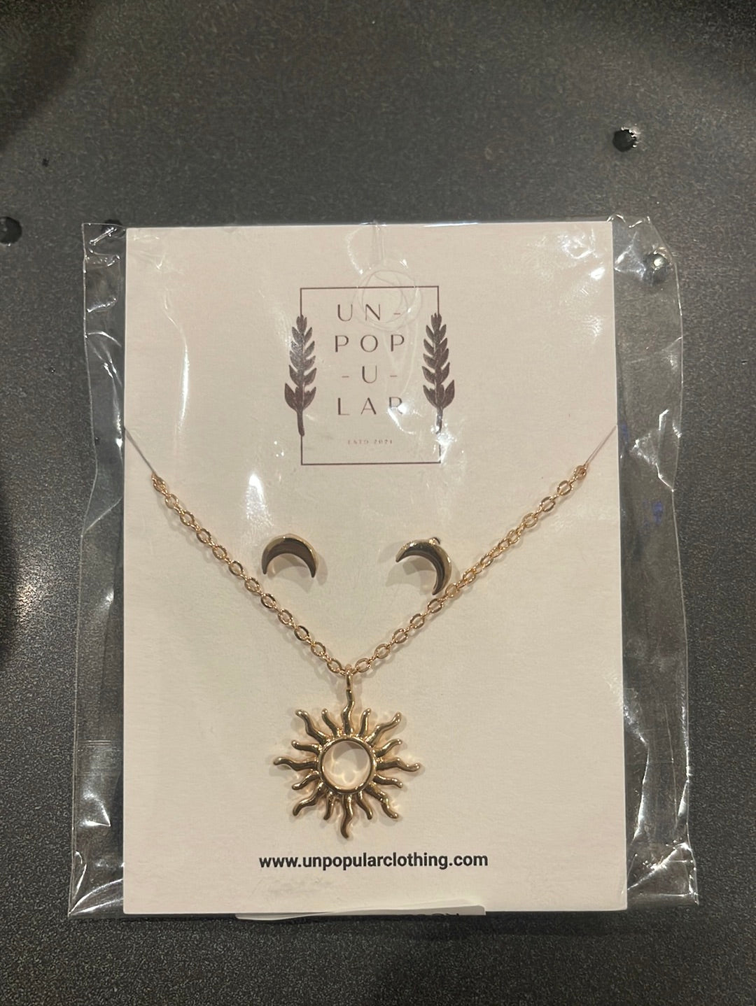 Sun Necklace’s