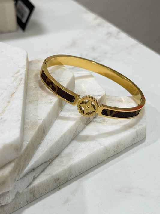 Flower Bangle Bracelet