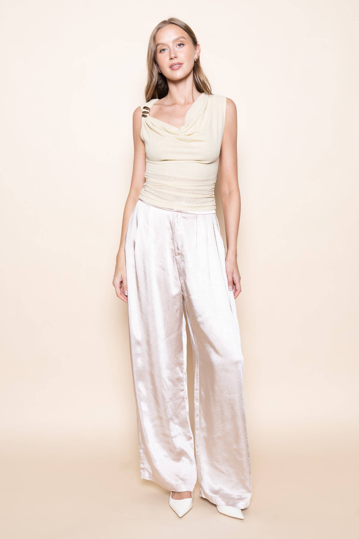 Shoulder Trim Sleeveless Tank