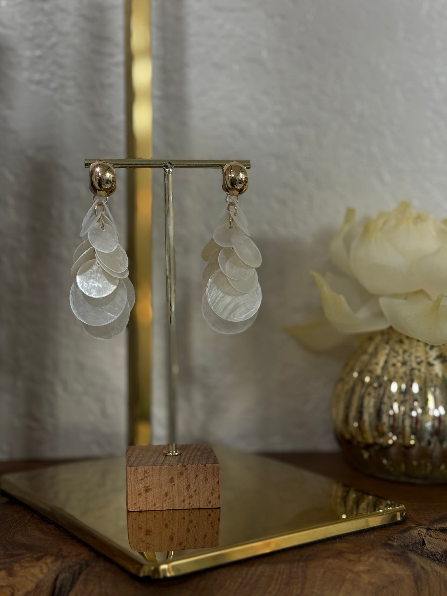 Fringe Disk Shell Earrings