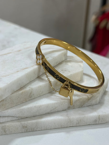 LV Lock Bracelet Replica