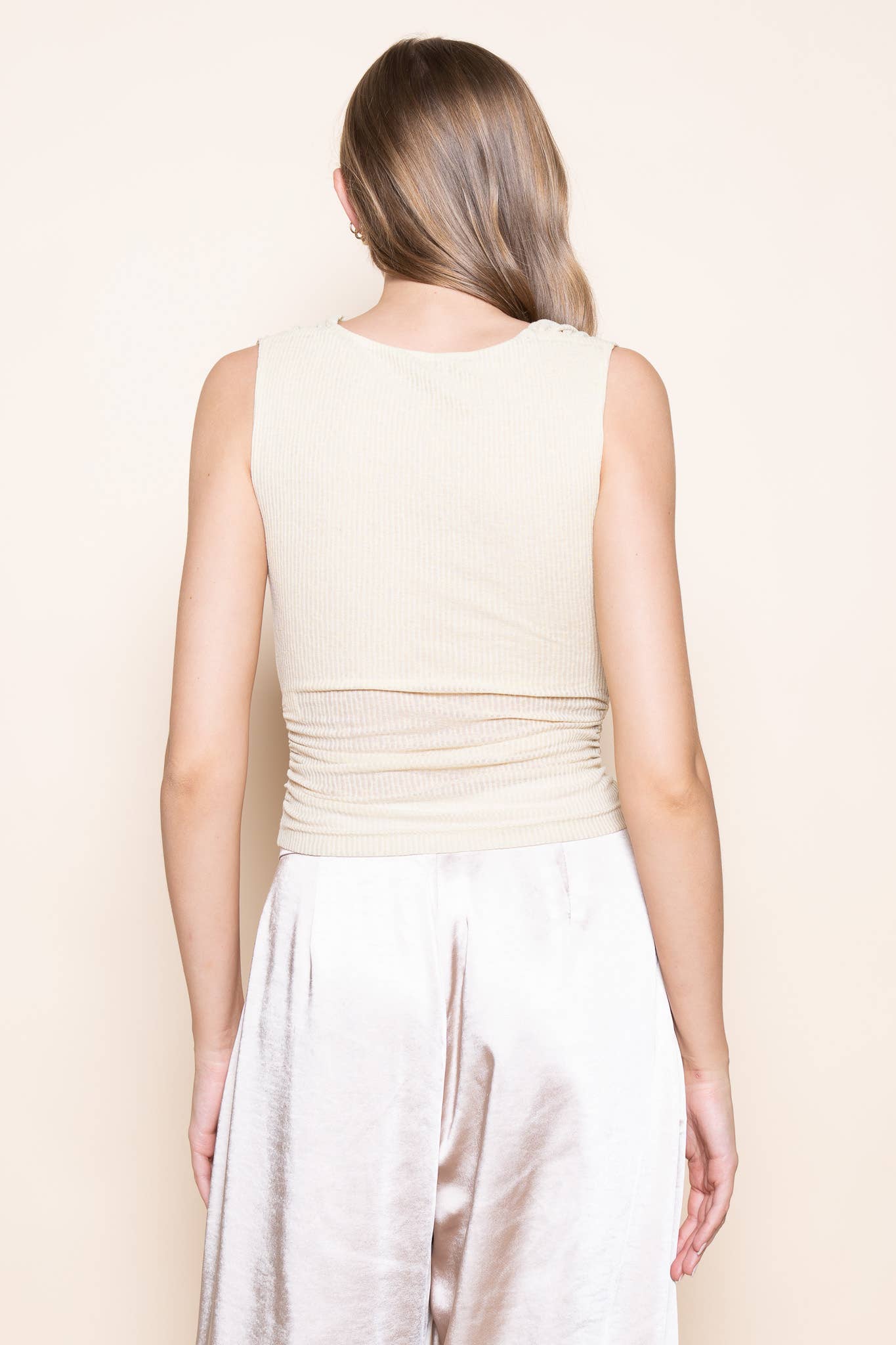 Shoulder Trim Sleeveless Tank