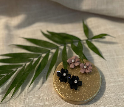 Gigi Flowers Earring